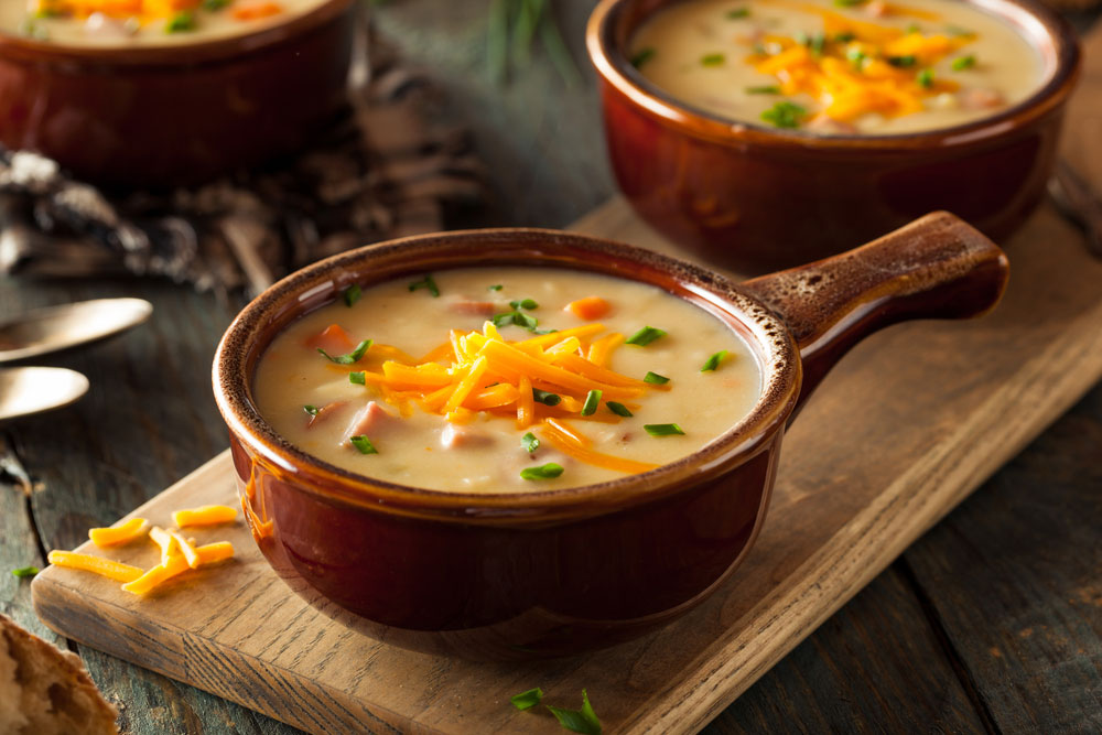 Read more about the article IRISH CHEDDAR AND ALE SOUP