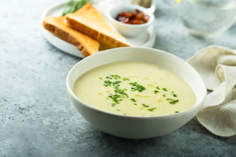 Read more about the article IRISH COLCANNON SOUP