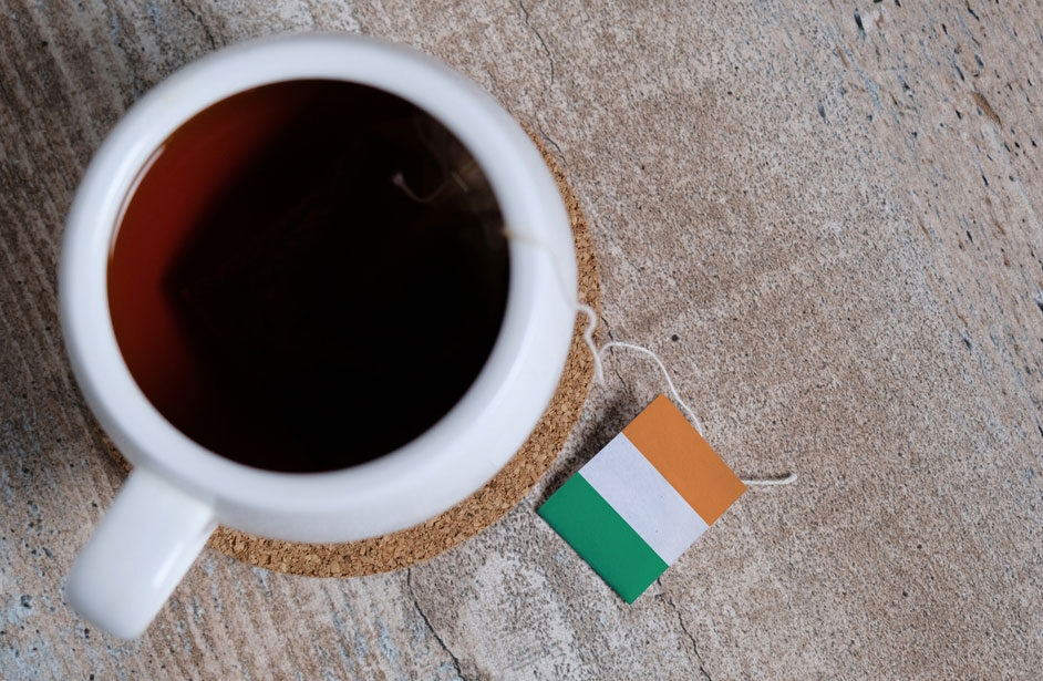 You are currently viewing IRISH TEA: DISCOVERING THE RICH HISTORY, UNIQUE FLAVORS, AND CULTURAL SIGNIFICANCE