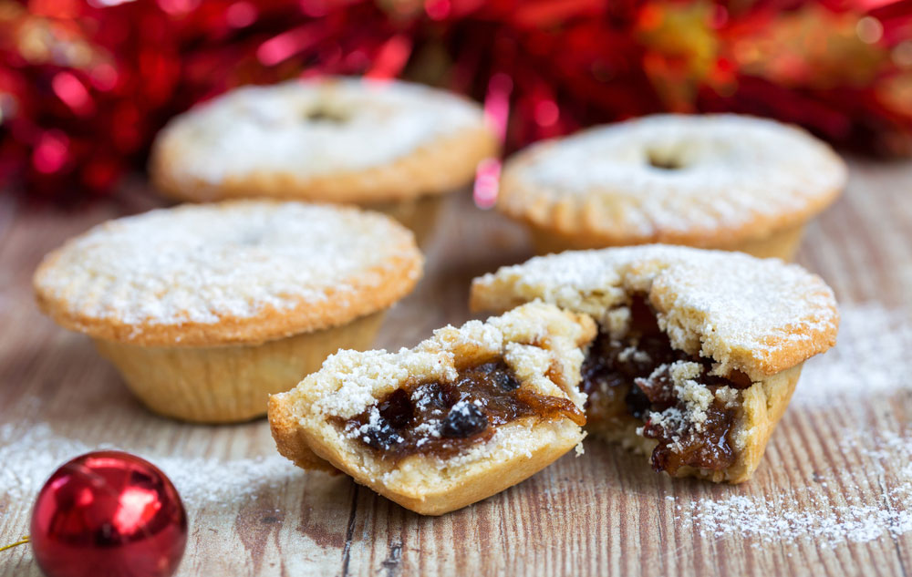 You are currently viewing MINCE PIES