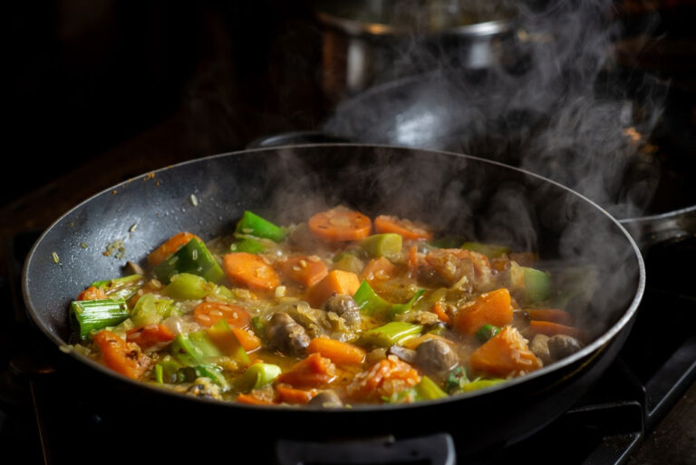 Read more about the article VEGETARIAN GUINNESS STEW