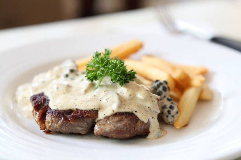 Read more about the article IRISH WHISKEY CREAM SAUCE