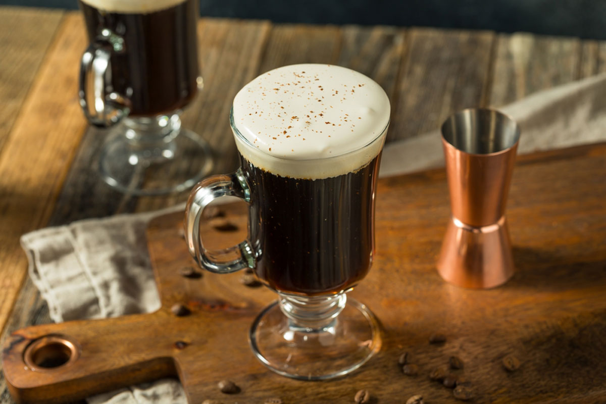 Read more about the article HOW TO MAKE THE PERFECT IRISH COFFEE