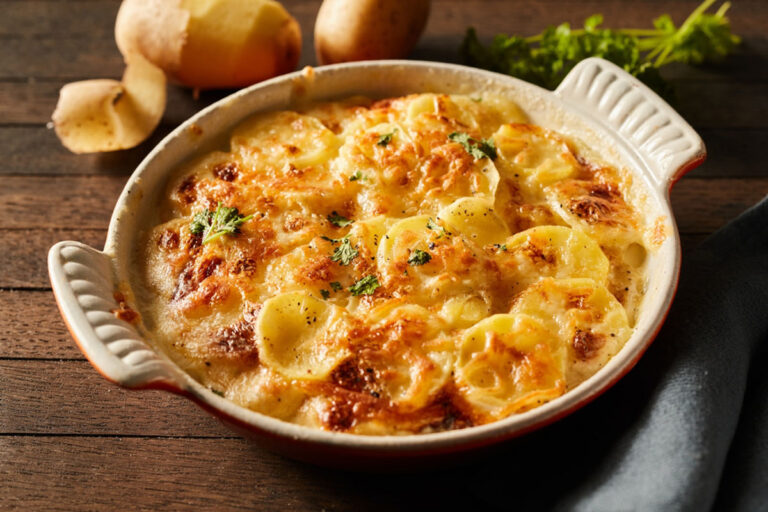 Read more about the article POTATO AND TURNIP GRATIN