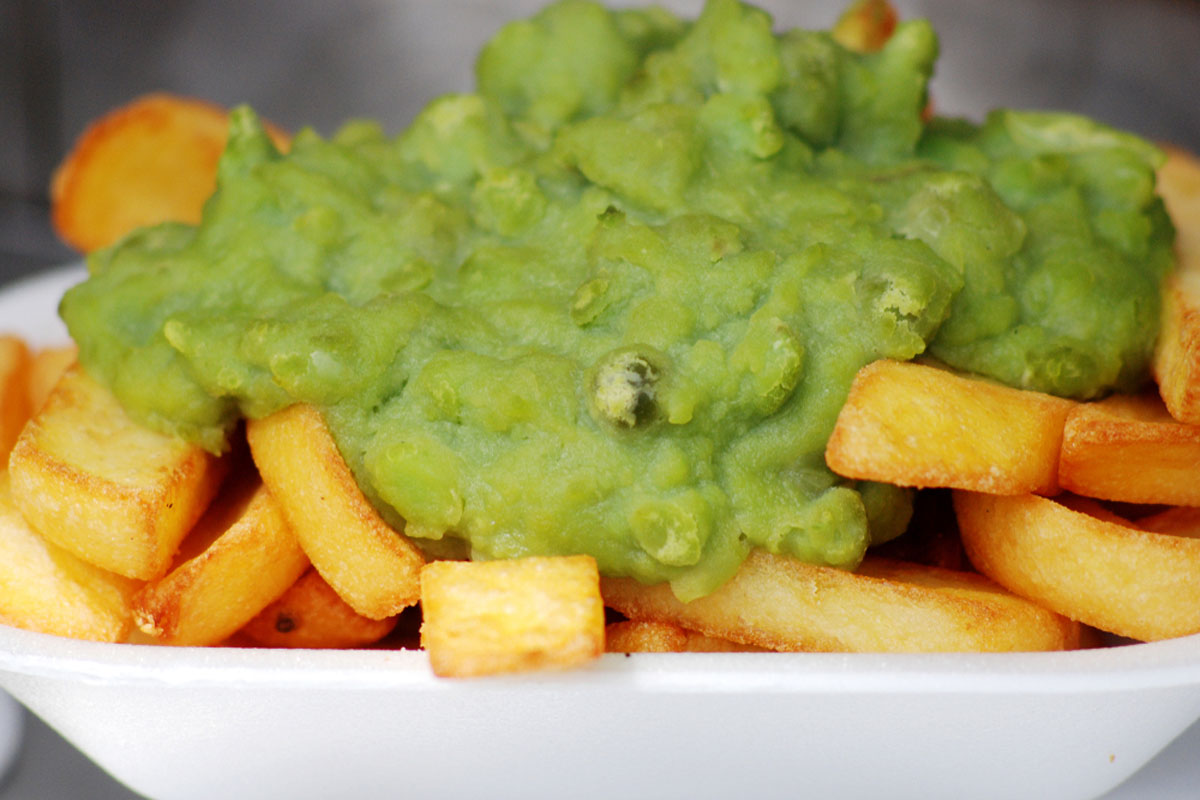 Creamy Garlic Mushy Peas