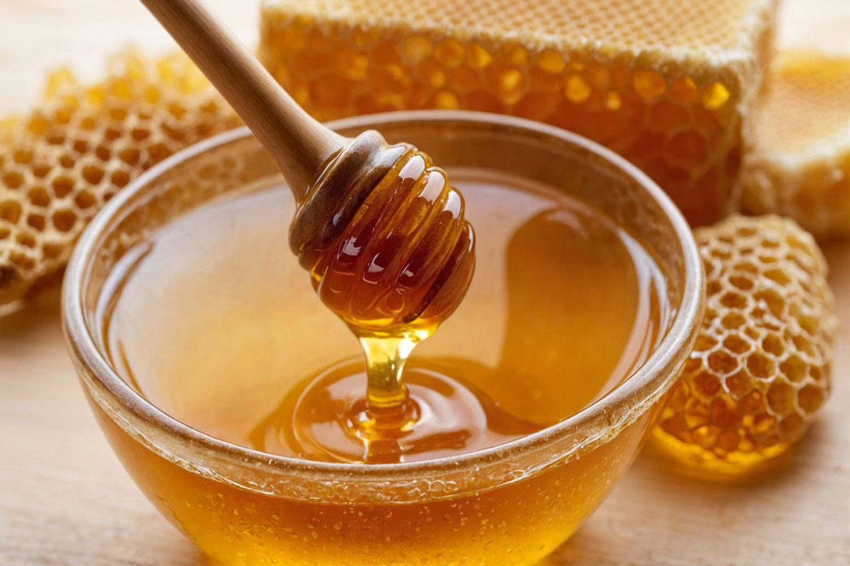 Read more about the article THE UNIQUE FLAVORS OF IRISH HONEY